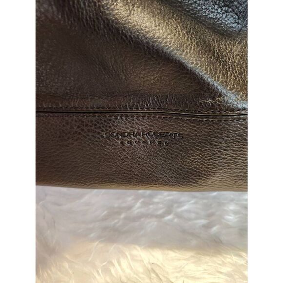 Sondra Roberts Squared soft black leather shoulder bag with silvertone hardware. - Picture 3 of 10